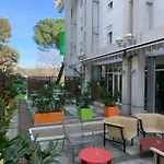 Ibis Styles Otel 3*
