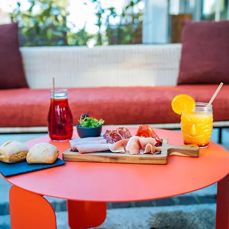 Ibis Styles Hotel 3*
