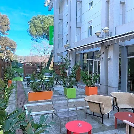 Hotel Ibis Styles 3*