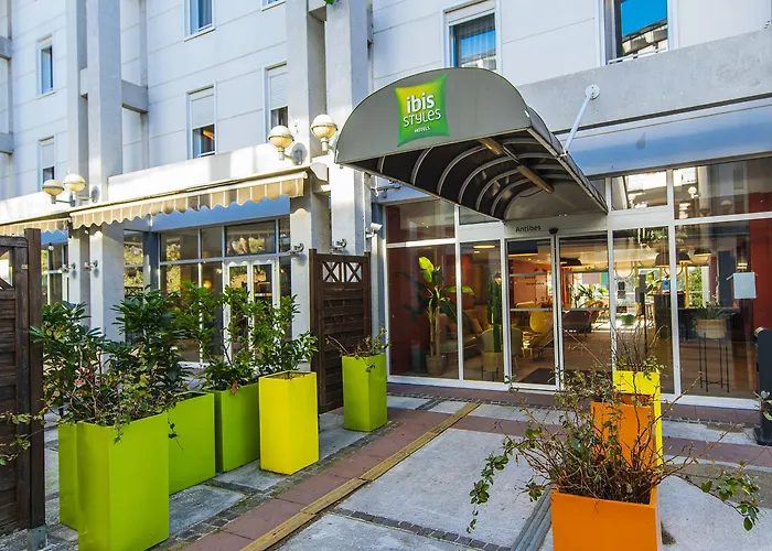 Ibis Styles 3*